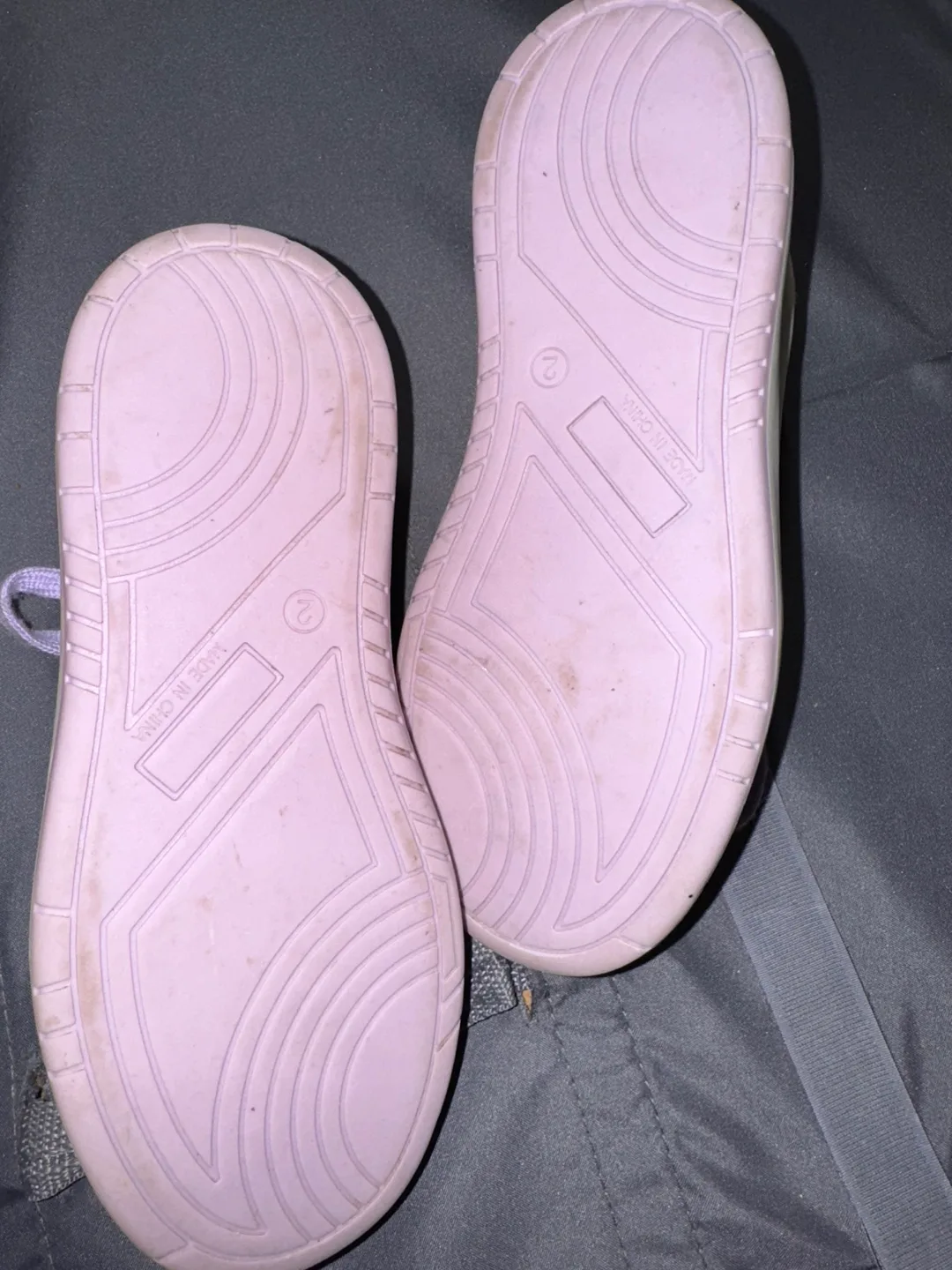 Girls' Glitter Sneakers from Old Navy Size 1 & Size 2 image indicator(5)