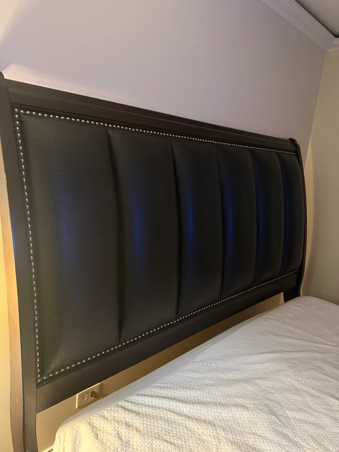 King Size Bed Frame with Headboard - photo 3