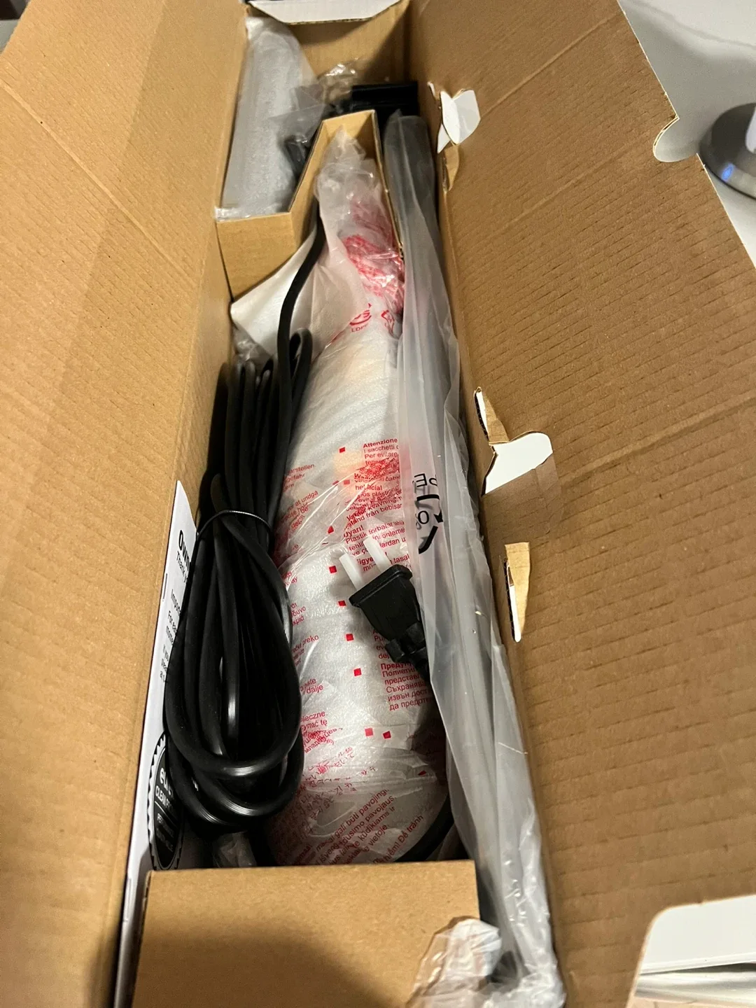 Eureka Home Lightweight Corded Stick Vacuum image indicator(7)