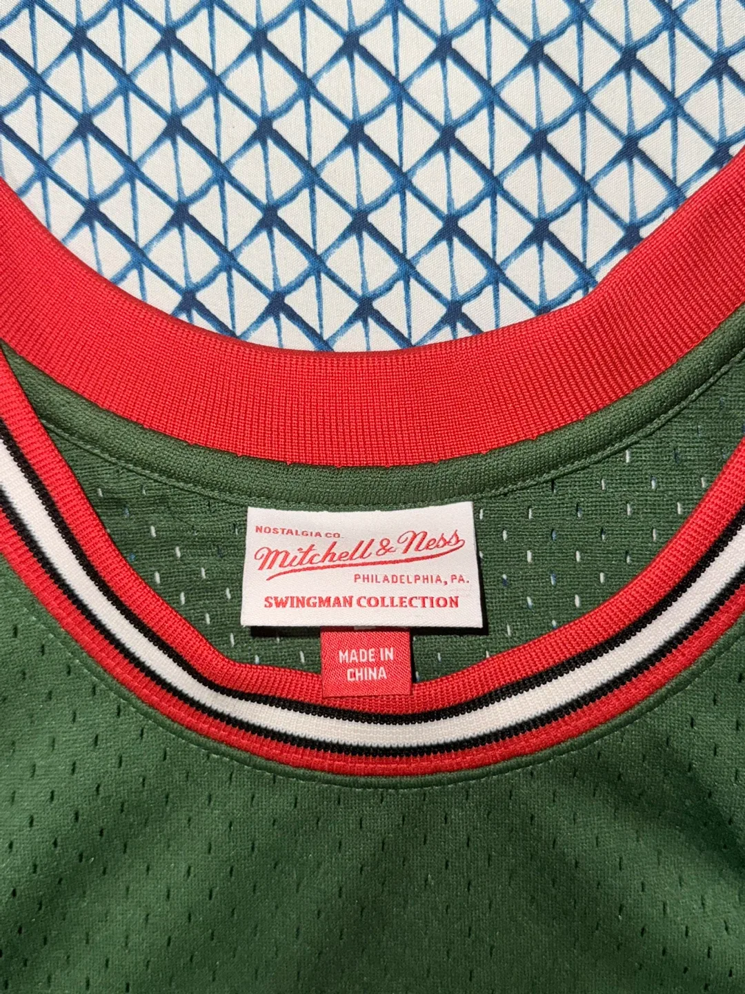 Mitchell & Ness Derrick Rose Chicago Bulls Jersey image indicator(4)