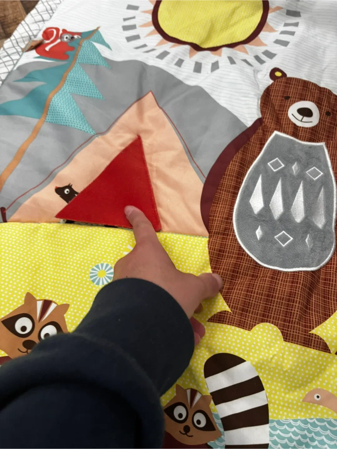 Skip Hop Camping Cubs Activity Gym image indicator(5)