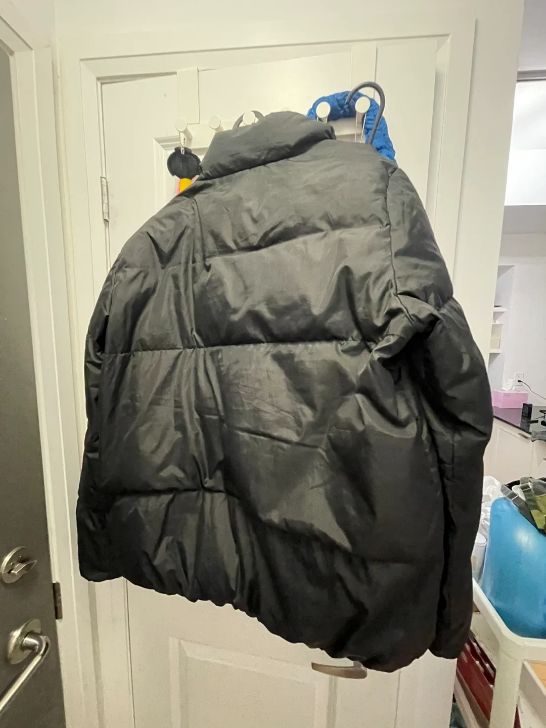 Calvin Klein Black Puffer Jacket L image indicator(2)