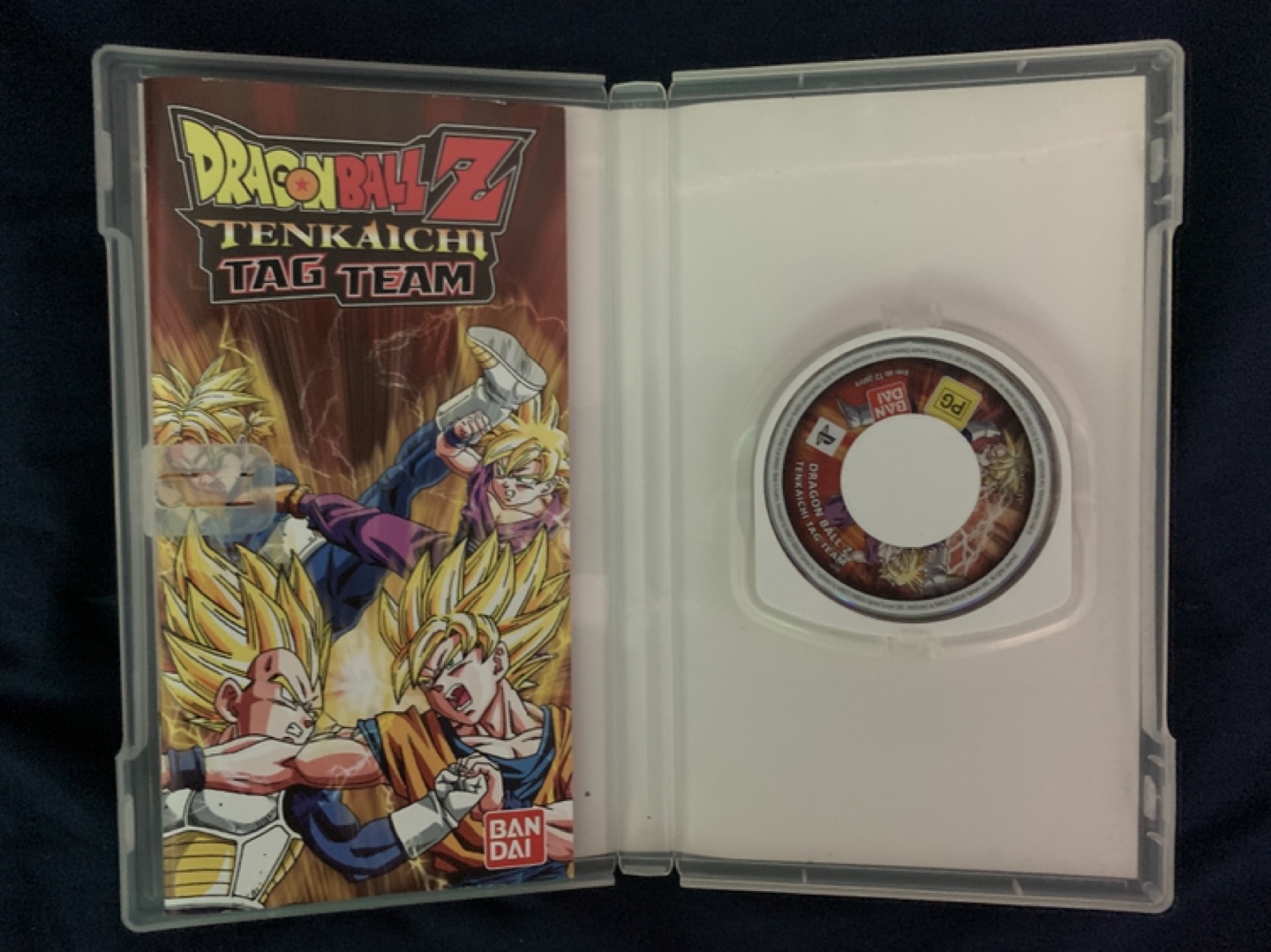 Dragon Ball Z: Tenkaichi Tag Team - PSP PAL - photo 3