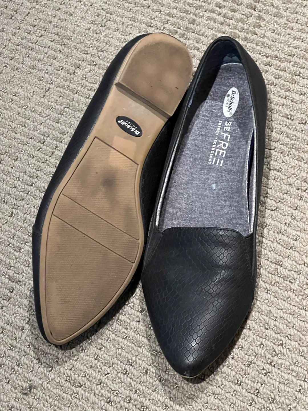 Dr. Scholl's Be Free Black Flats image indicator(3)
