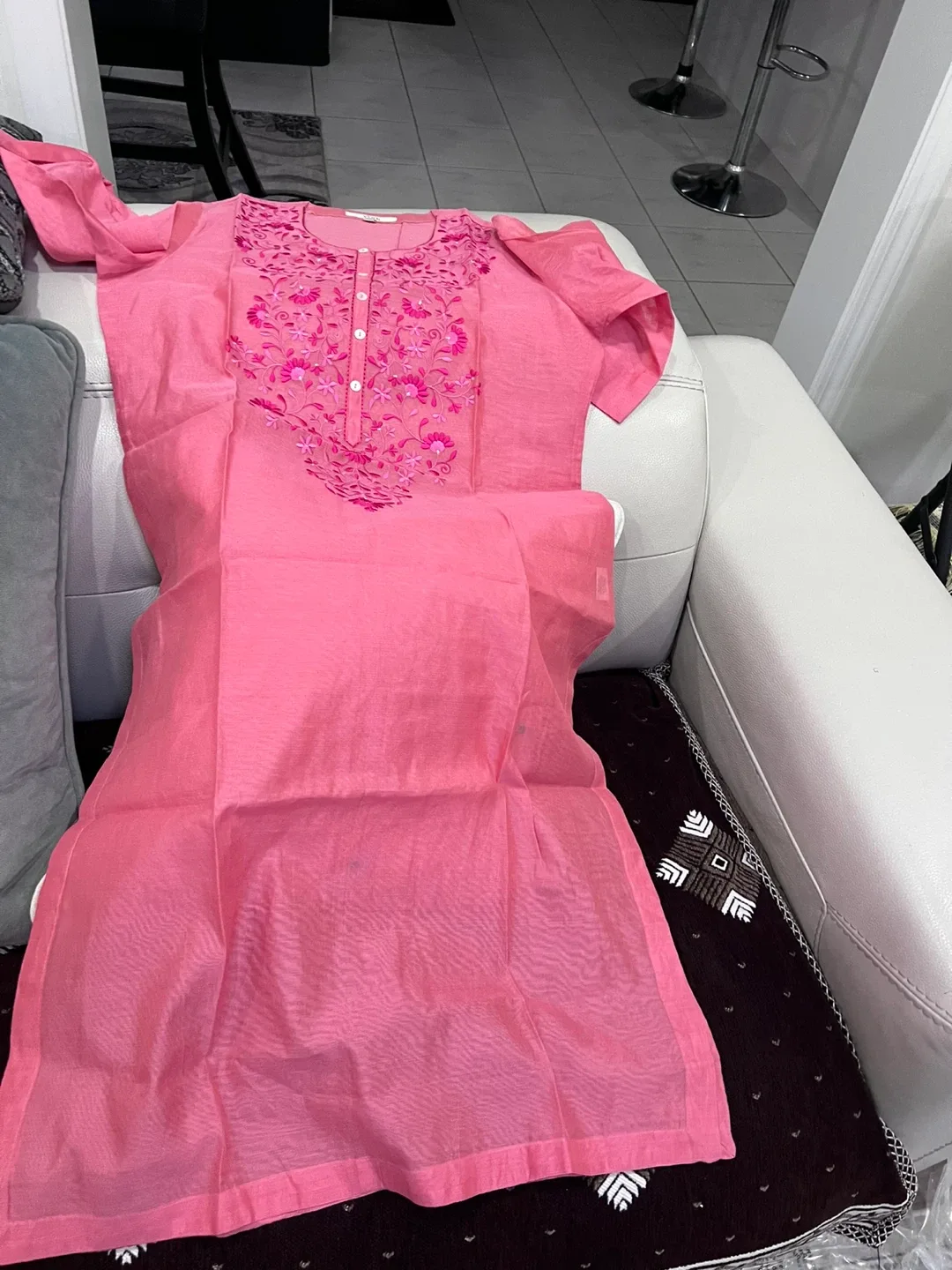 Indian/Pakistani Dresses - Variety of Styles $10 image indicator(4)