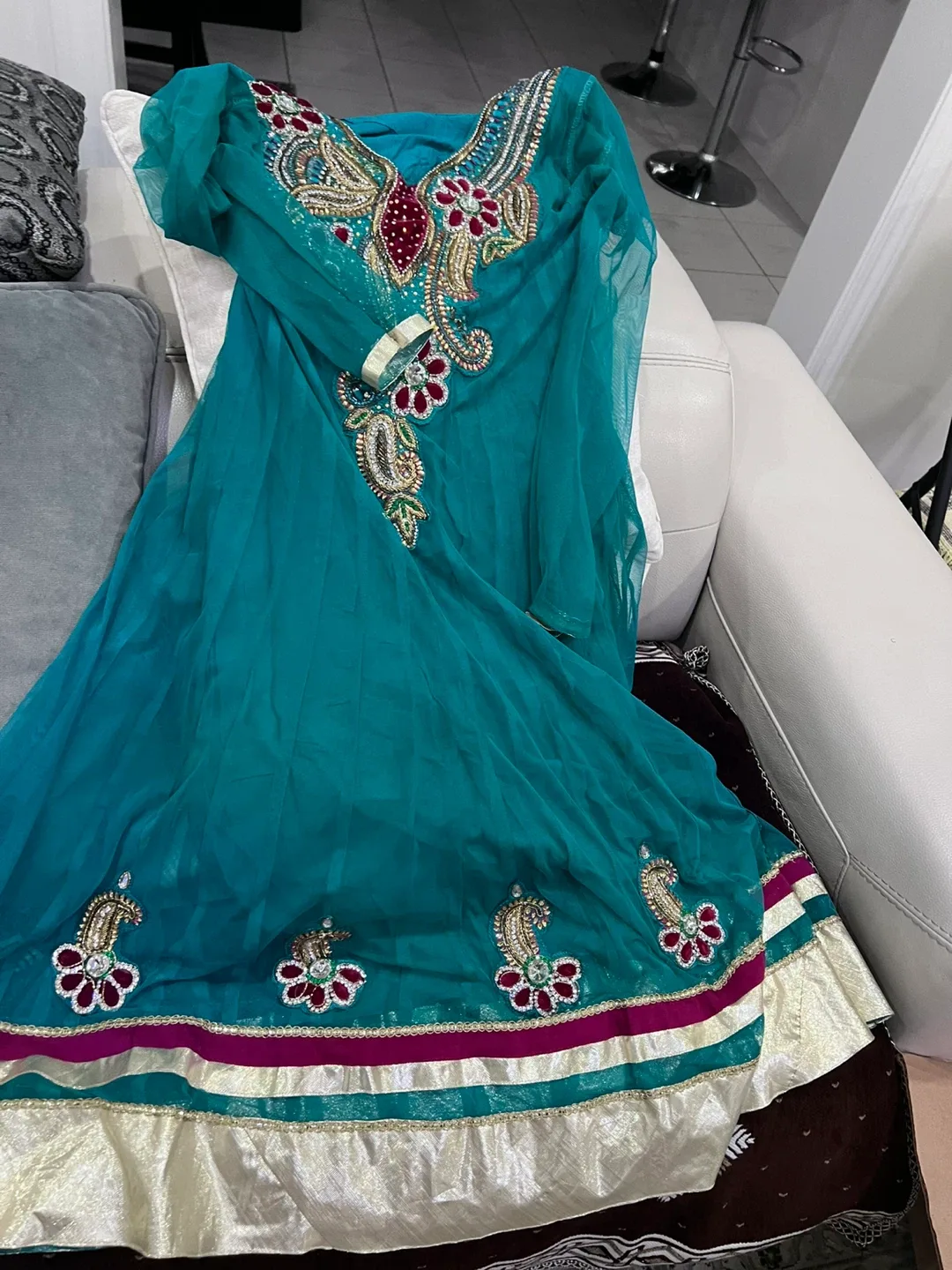 Indian/Pakistani Dresses - Variety of Styles $10 image indicator(2)