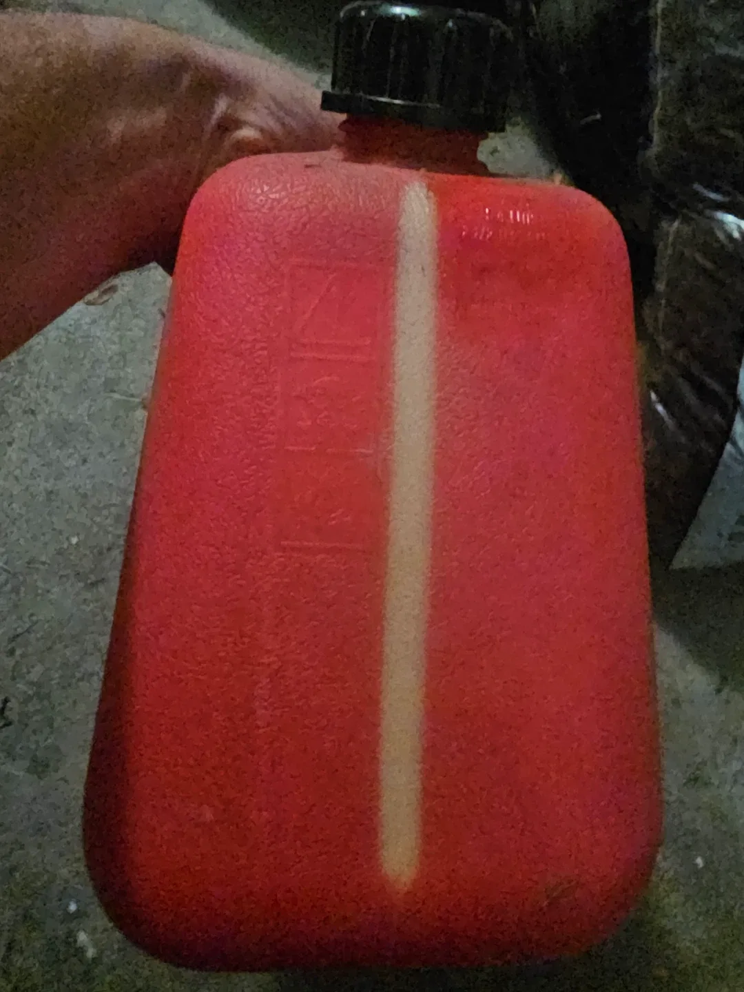 Gas can 9.4 L image indicator(2)