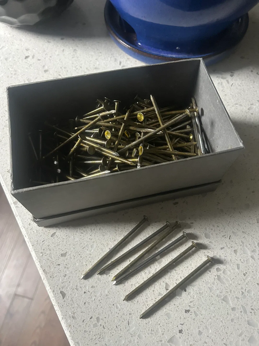 Box of Large Nails image indicator(3)