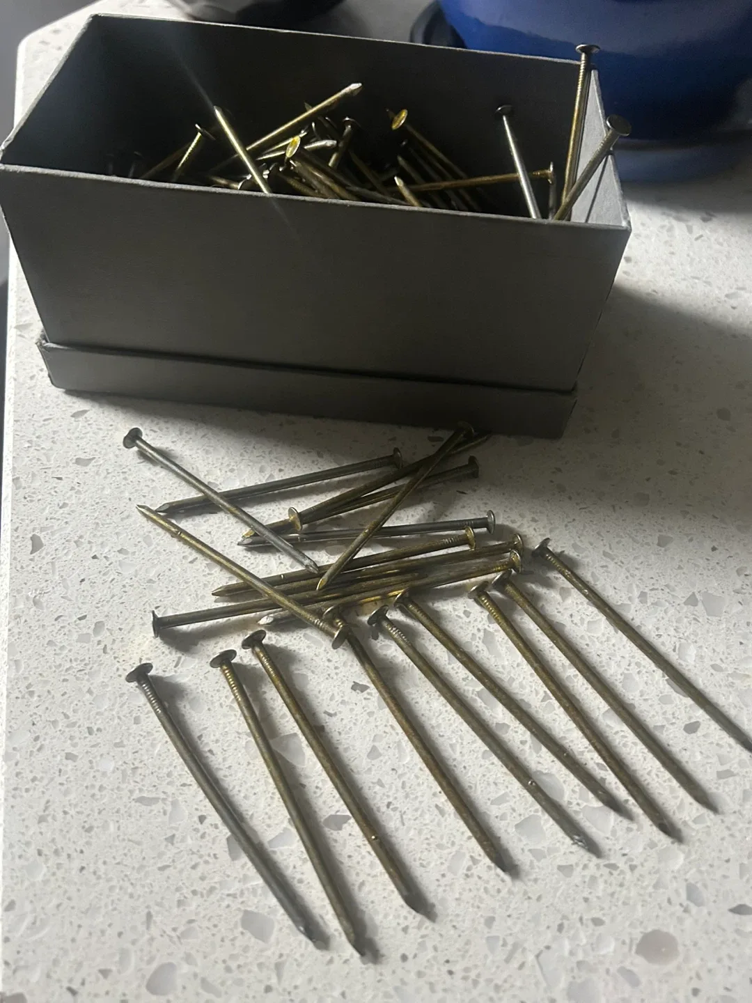 Box of Large Nails image indicator(5)