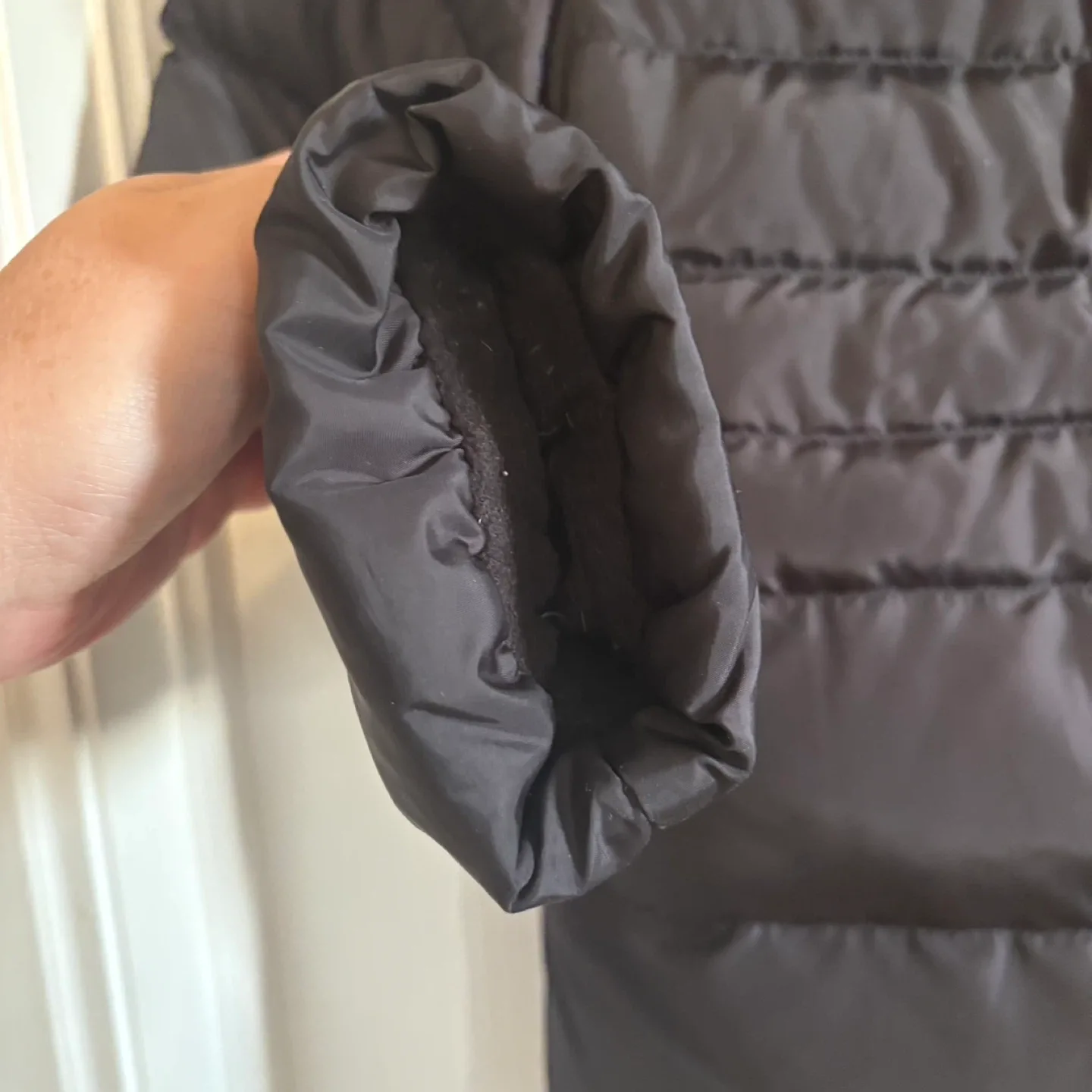 Girls The North Face Black Down Puffer  Jacket image indicator(5)