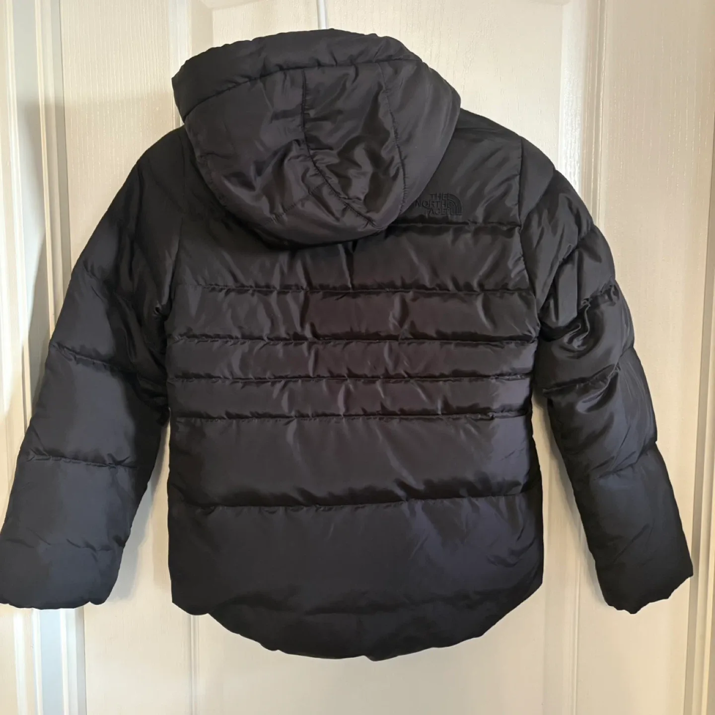 Girls The North Face Black Down Puffer  Jacket image indicator(2)