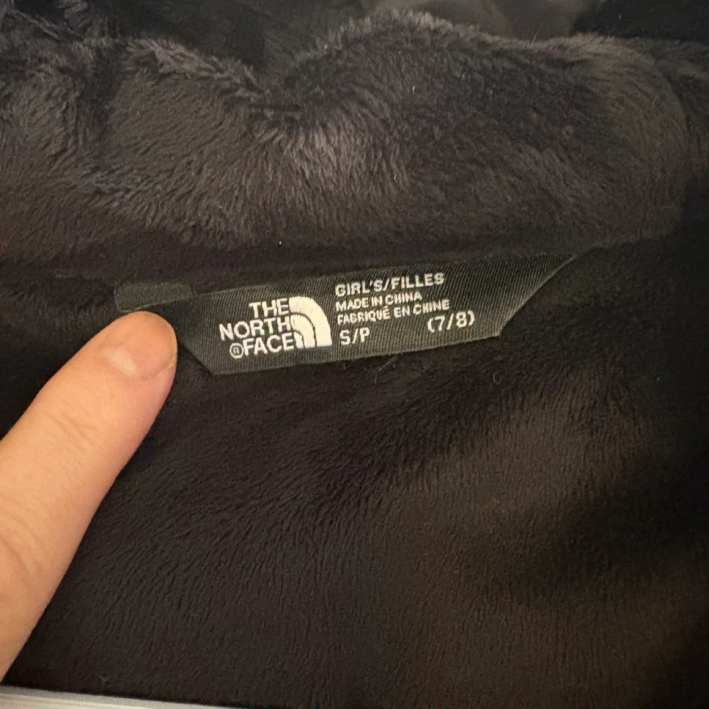 Girls The North Face Black Down Puffer  Jacket image indicator(7)