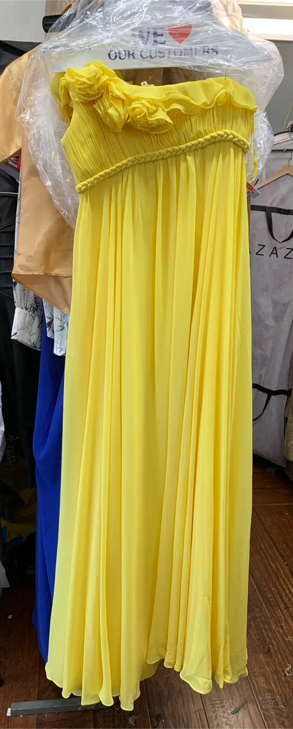 Yellow Dress - Size 8 thumbnail