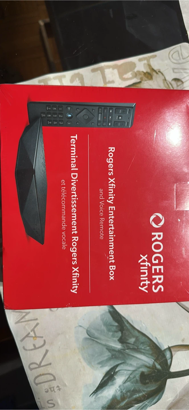 Rogers Xfinity Entertainment Box with Voice Remote