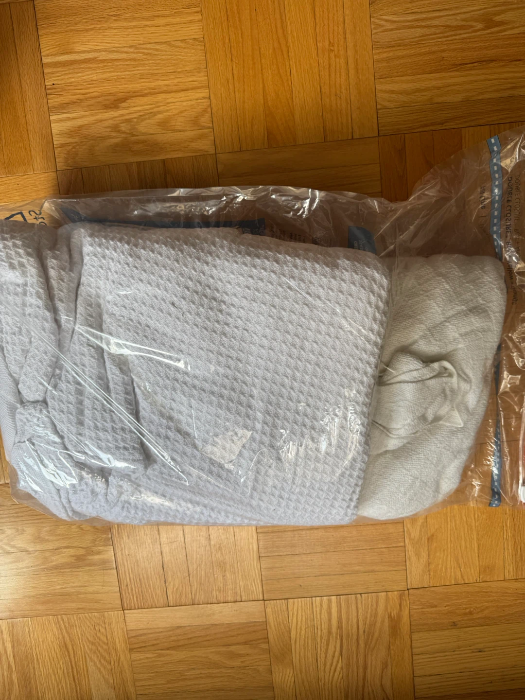 Two full size cotton blankets - photo 2