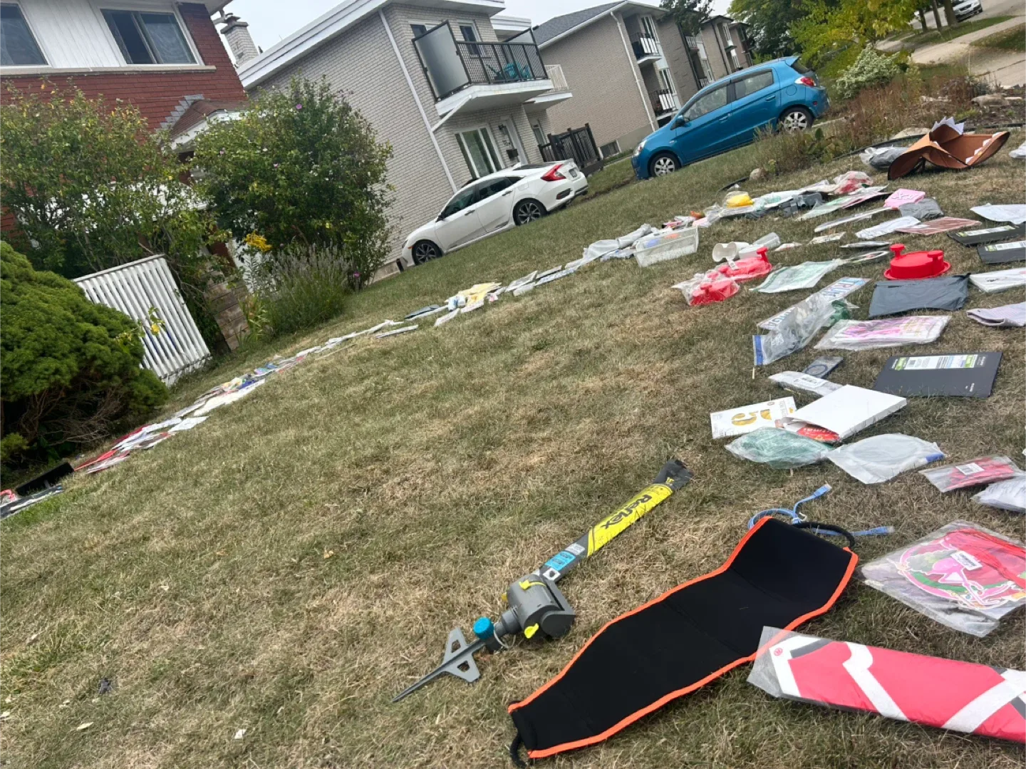 Yard sale image indicator(4)