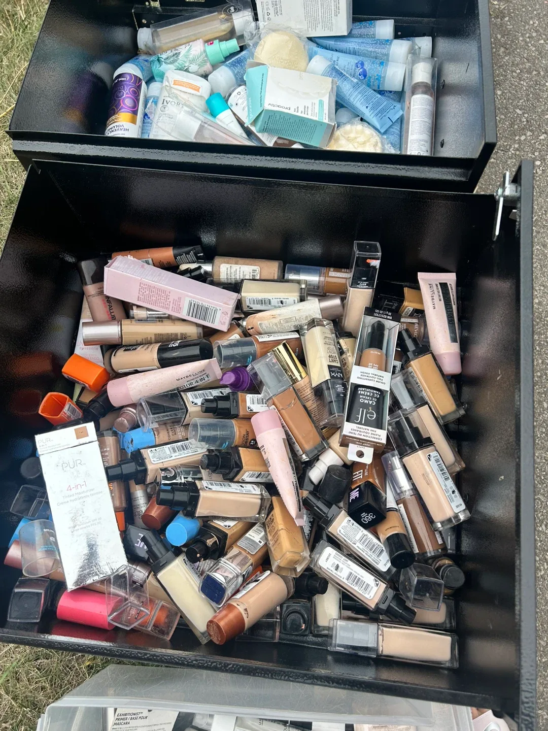 Yard sale image indicator(7)