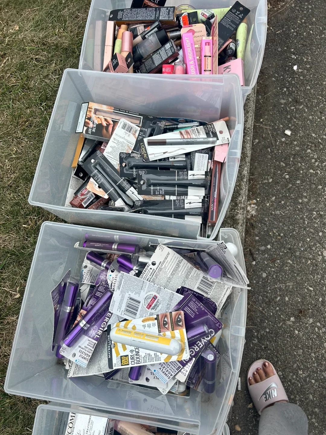 Yard sale image indicator(9)