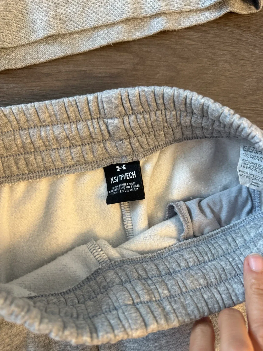 Under Armour XS Matching Set image indicator(2)