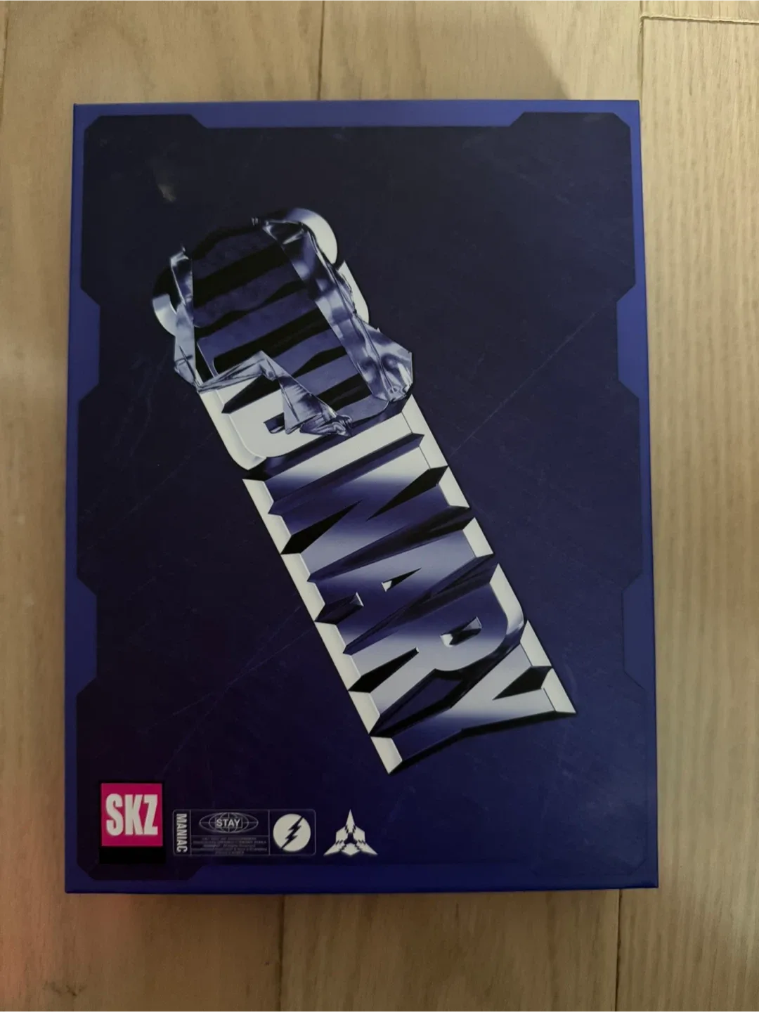 Stray Kids - ODDINARY Album (SCANNING Version) thumbnail