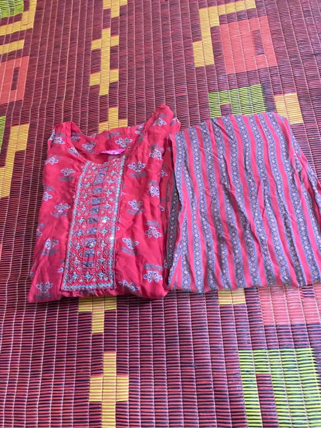 Red Floral Print Kurti Tunic thumbnail