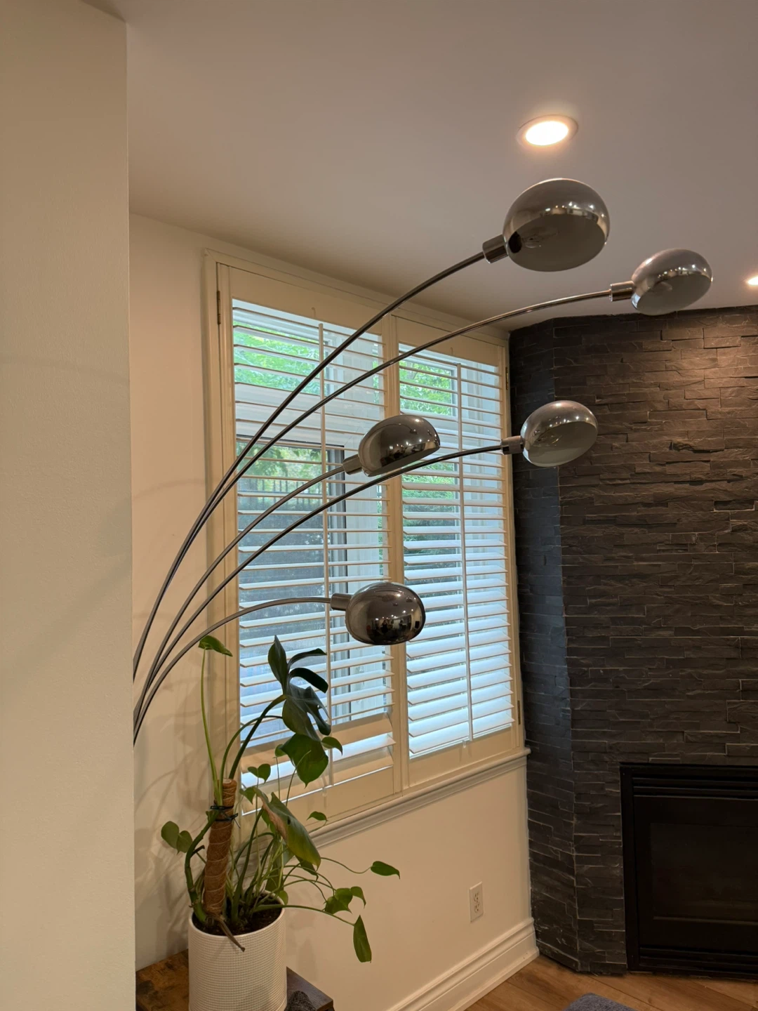 EQ3 Chrome Arc Floor Lamp - photo 3