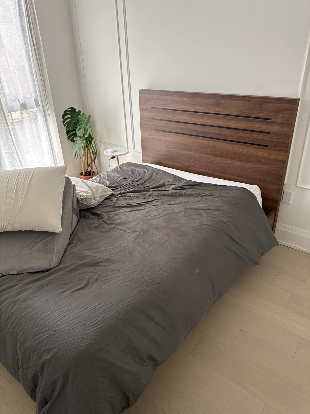Double Bed Frame - Structube