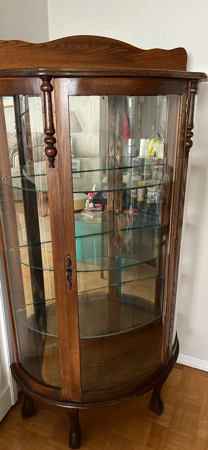 Vintage Curved Glass China Cabinet image indicator(3)