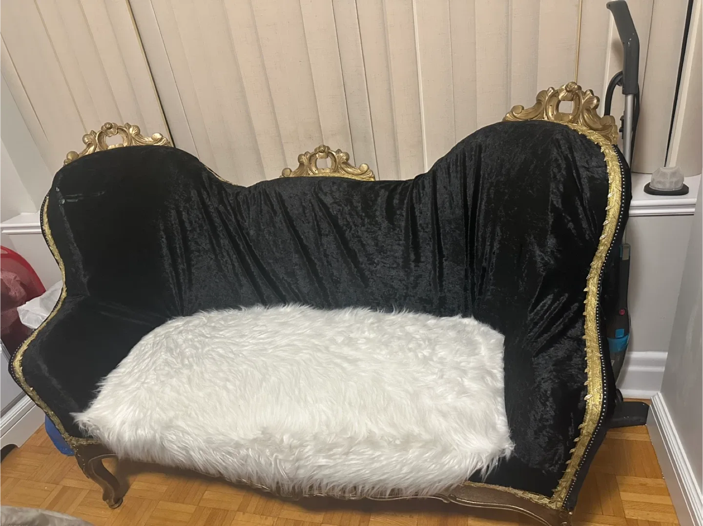 Black Velvet & Gold Accent Sofa image indicator(2)