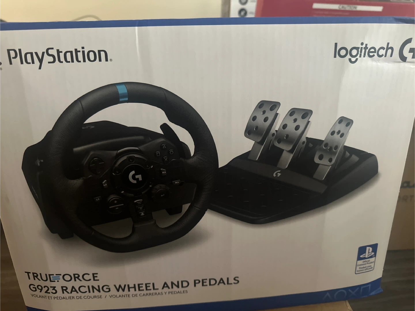 Logitech G923 Racing Wheel & Pedals - PlayStation/PC - photo 2