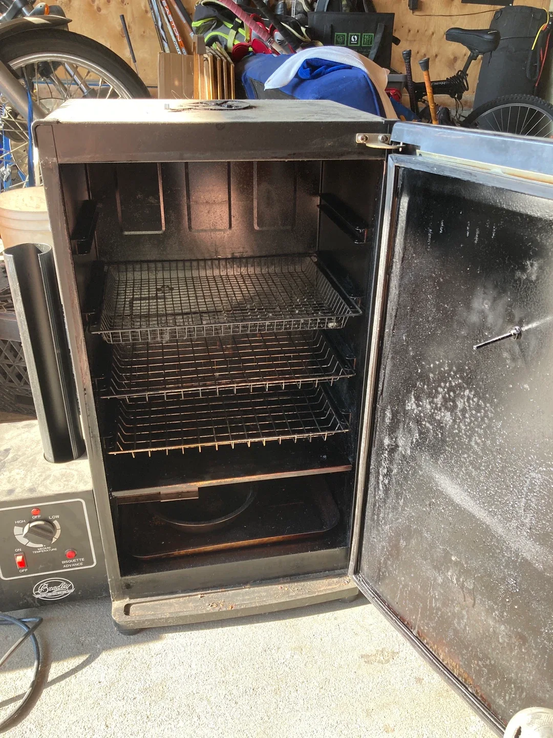 Bradley Smoker - The Original image indicator(2)