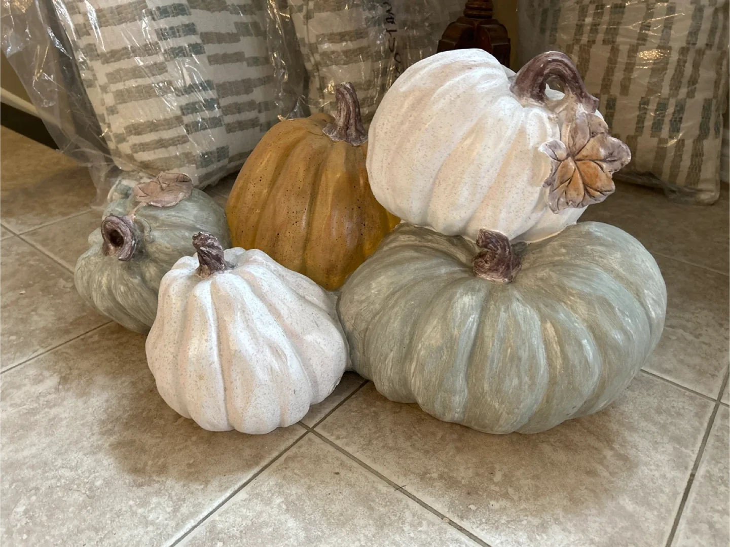 Decorative Pumpkins - Fall Decor thumbnail