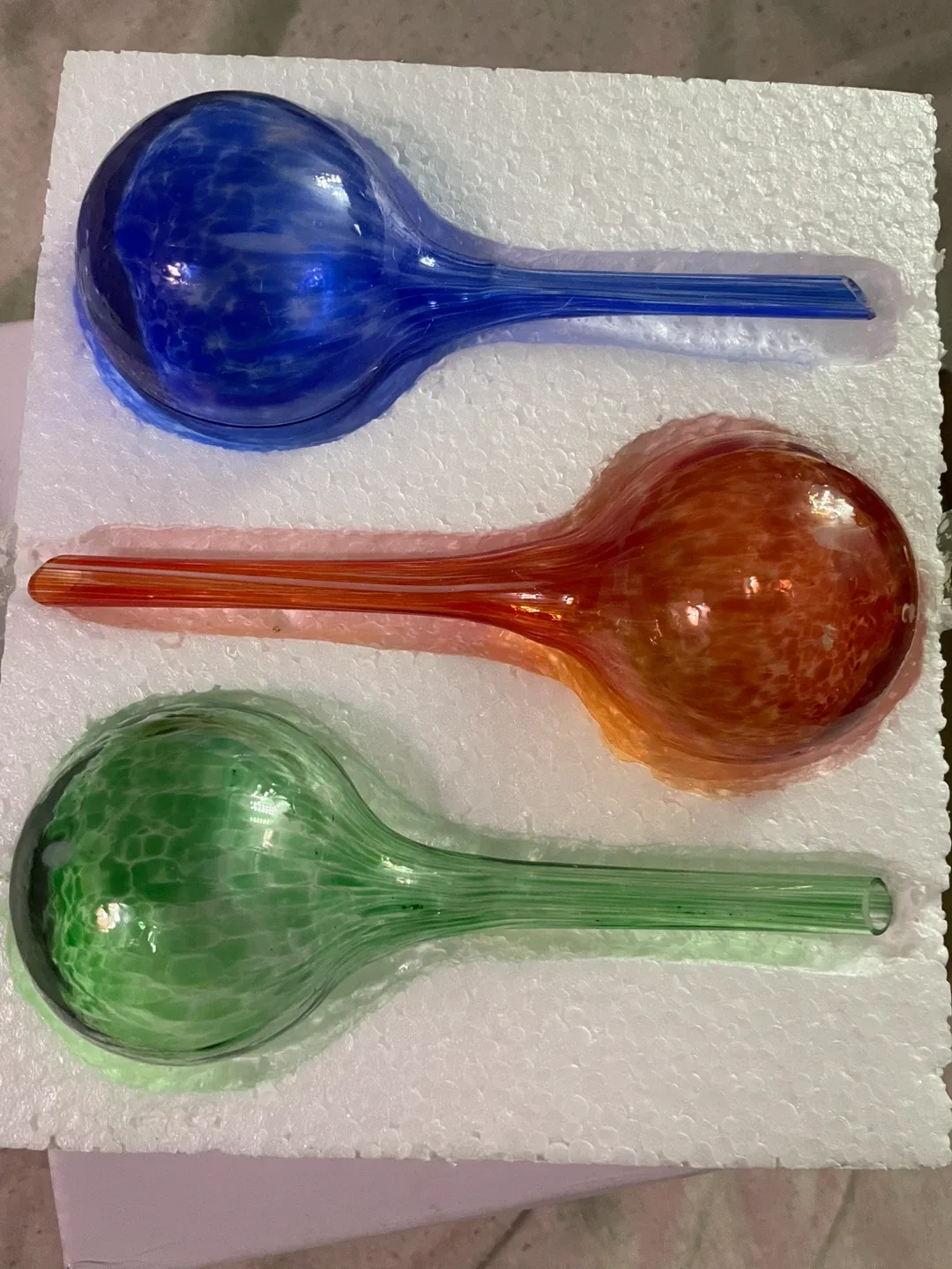 🥕New 3 Glass Watering Globes - Blue, Green, Red thumbnail