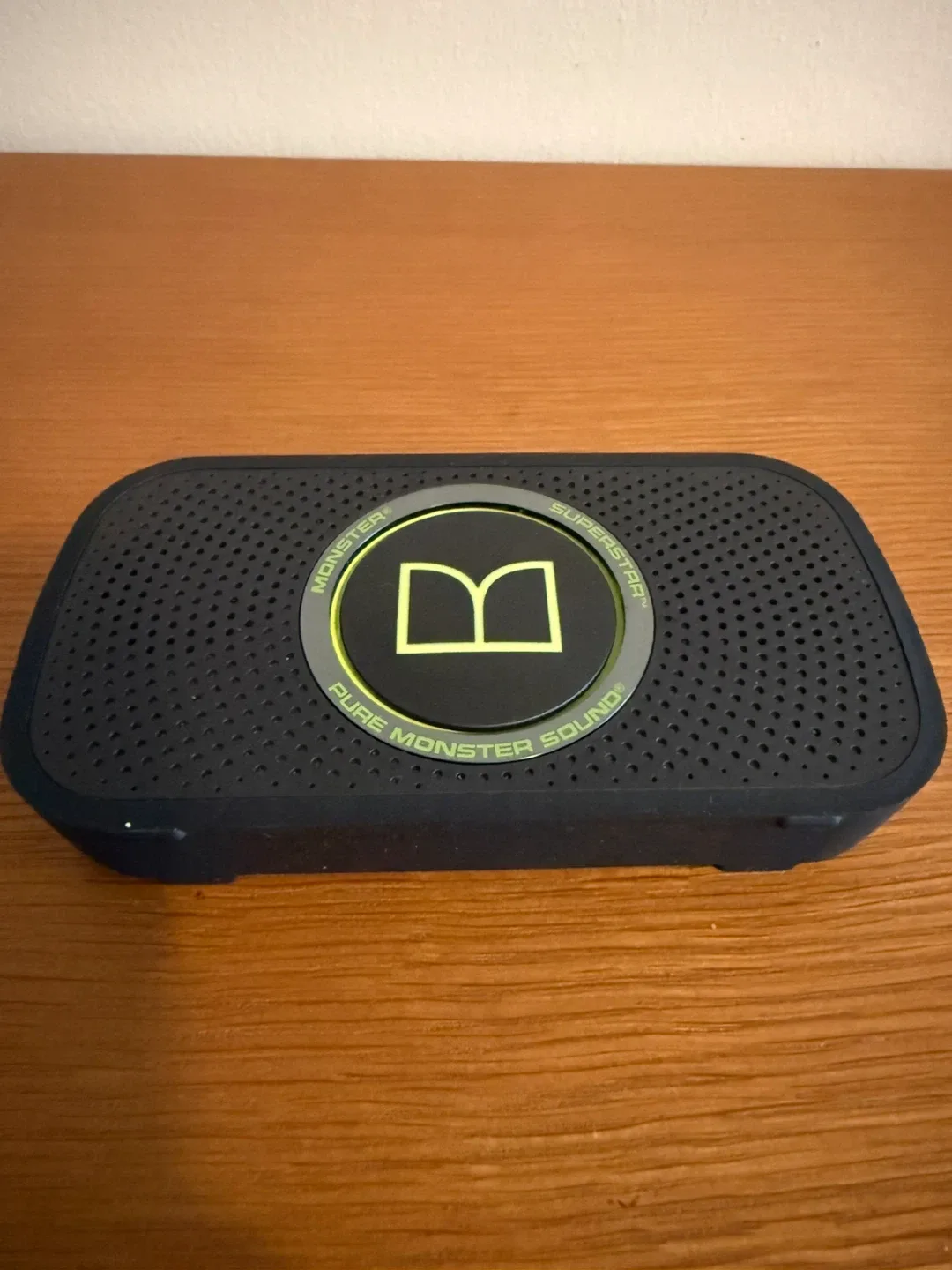 Monster Superstar Bluetooth Speaker image indicator(4)