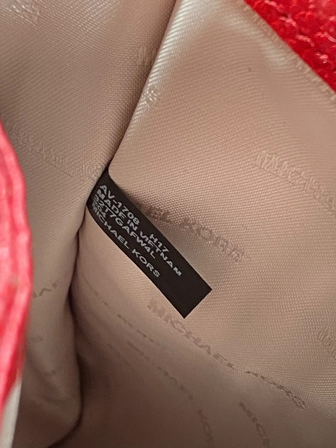 Michael Kors Red Leather Wallet image indicator(6)