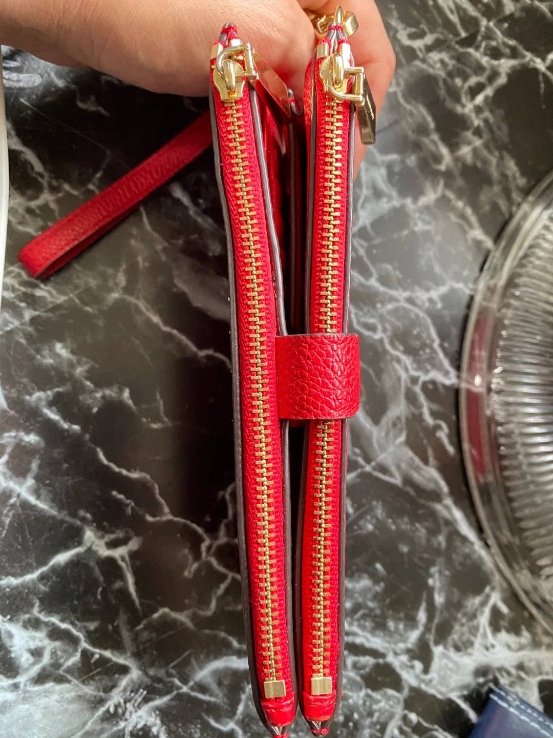 Michael Kors Red Leather Wallet image indicator(5)