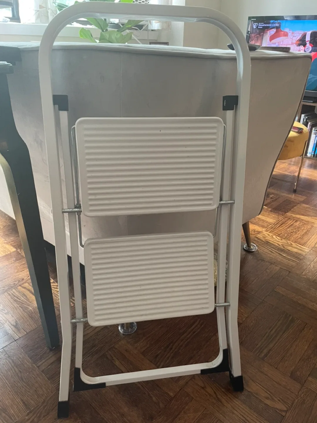 White Folding Step Stool - Like New! thumbnail