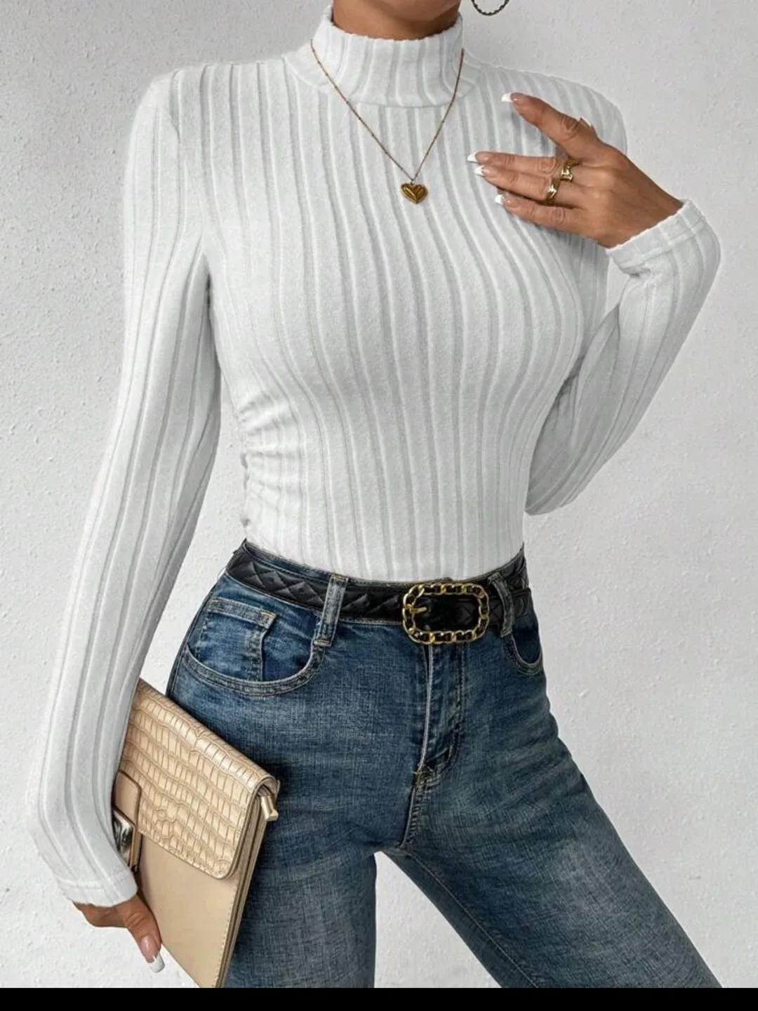 White Ribbed Turtleneck Top thumbnail