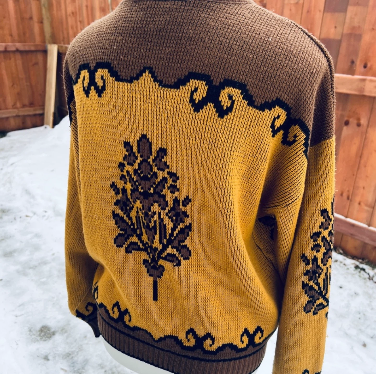Vintage Patterned Cardigan - photo 2