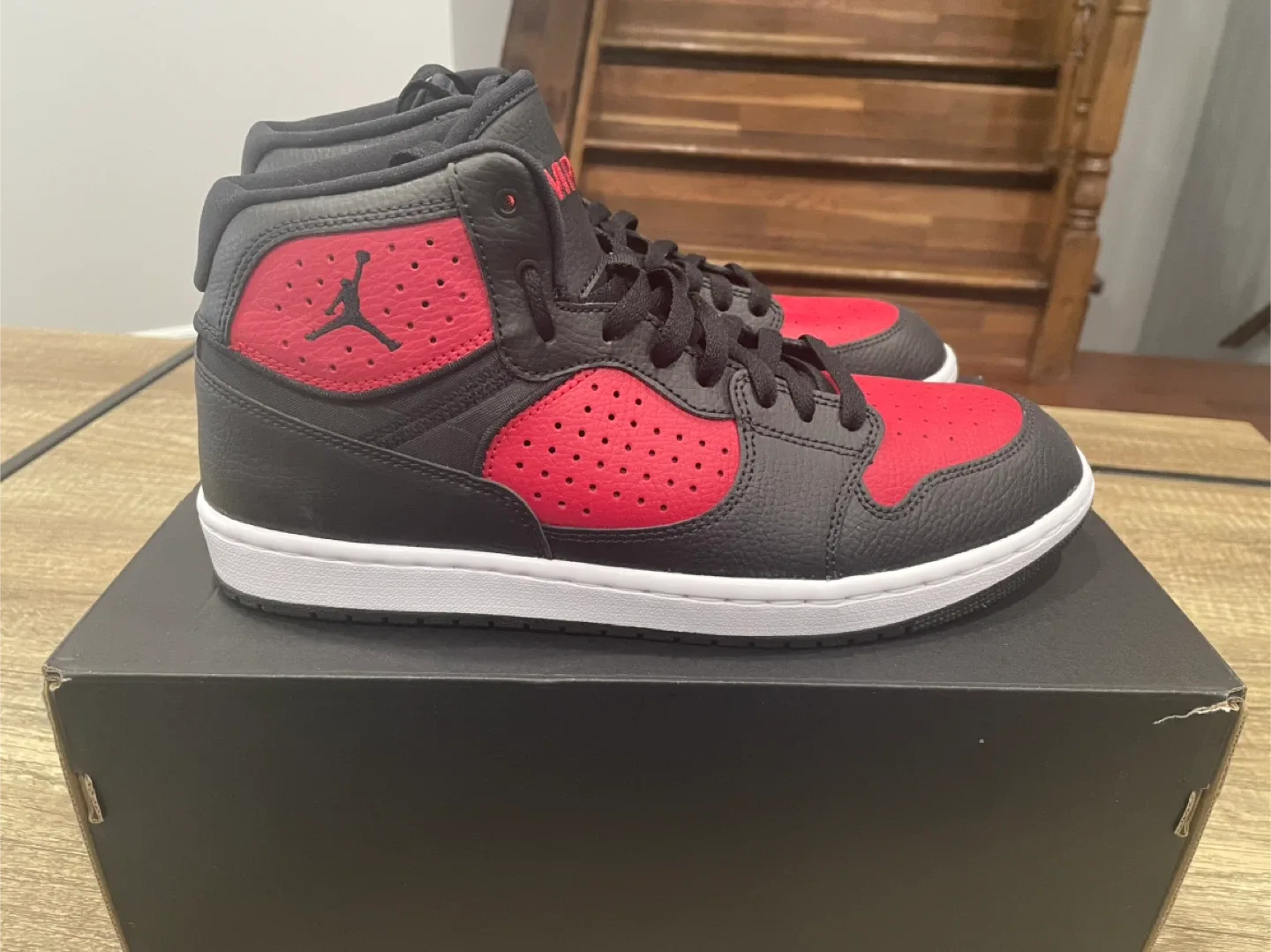 Jordan Access Black/Gym Red-White Size 10.5 with Box image indicator(4)