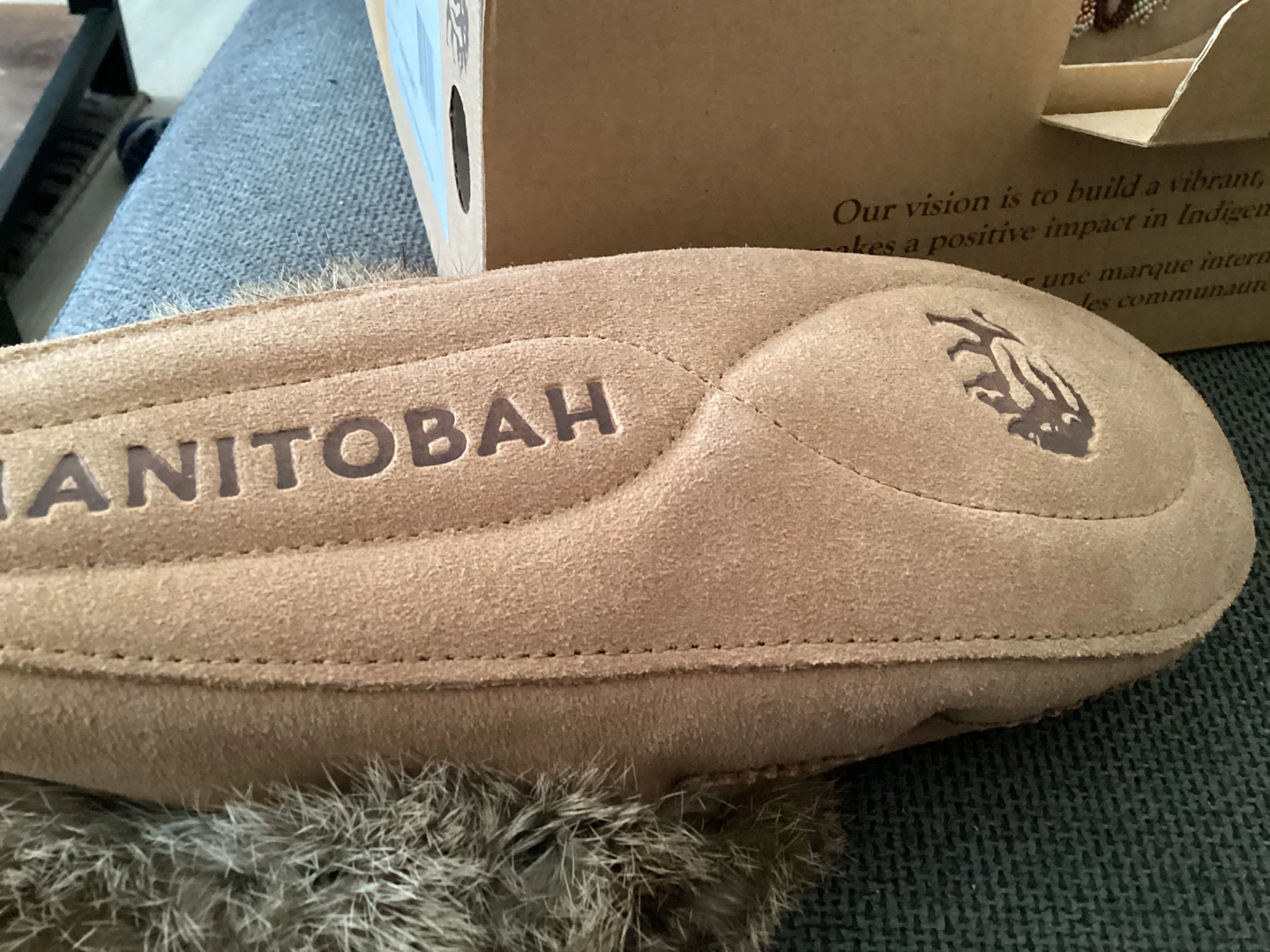 Manitobah Mukluks Moccasins - New in Box - photo 5