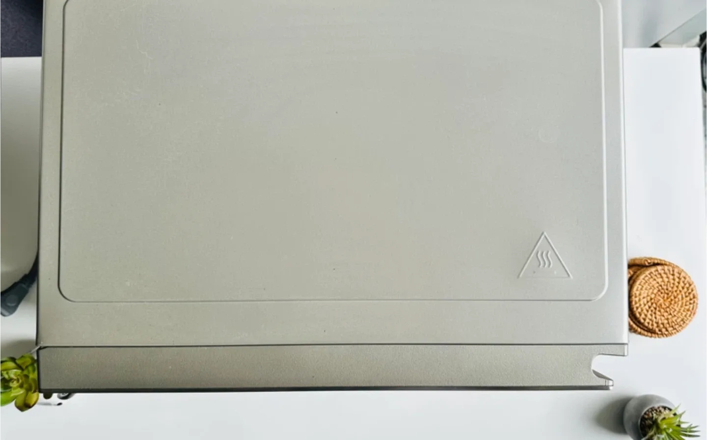 LG 0.9 cu. ft. NeoChef Countertop Microwave with Smart Inverter image indicator(8)