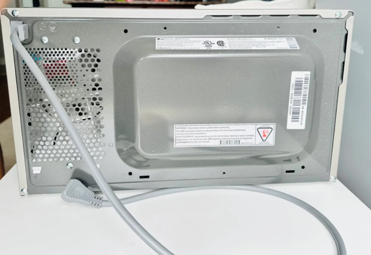 LG 0.9 cu. ft. NeoChef Countertop Microwave with Smart Inverter image indicator(10)