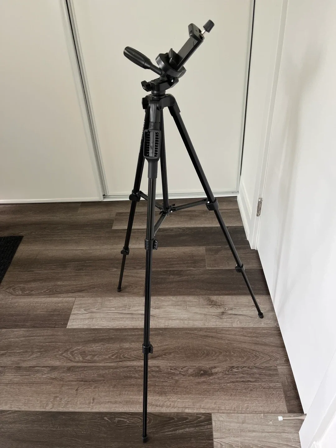 Black Tripod with Phone Mount thumbnail