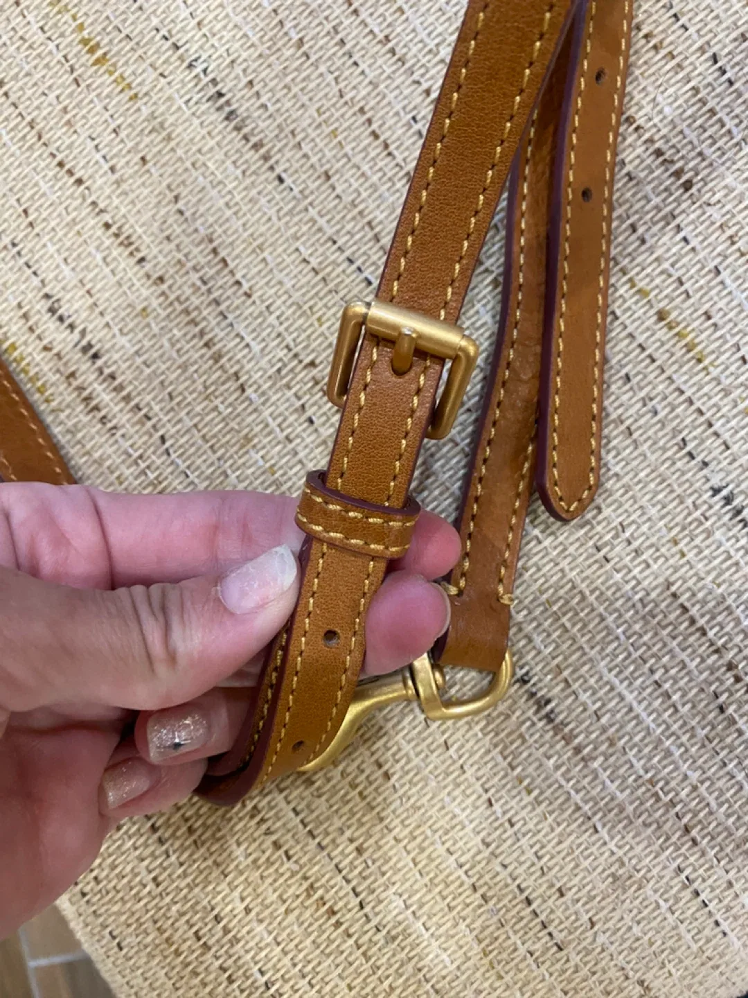 Leather Shoulder Strap - Brown image indicator(3)