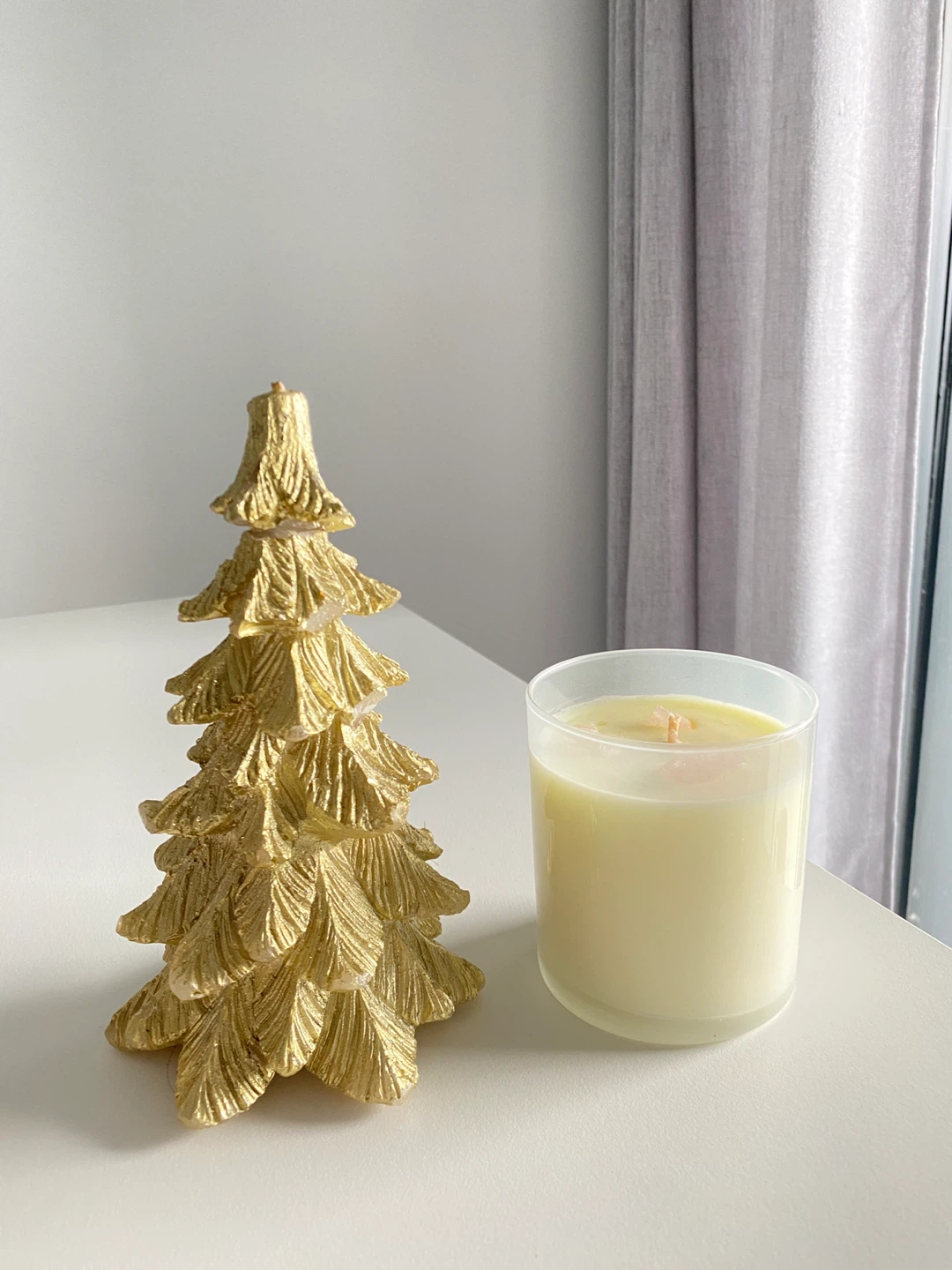 Rose Quartz Crystal Embedded & Christmas Tree Candle - Set of 2