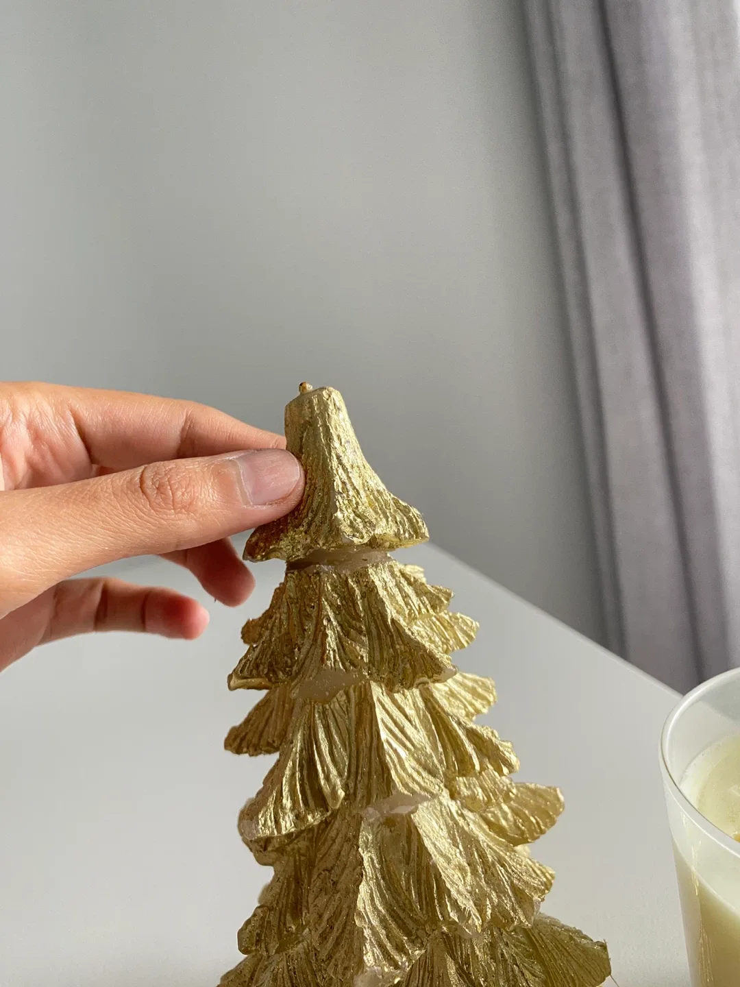 Rose Quartz Crystal Embedded & Christmas Tree Candle - Set of 2 image indicator(4)