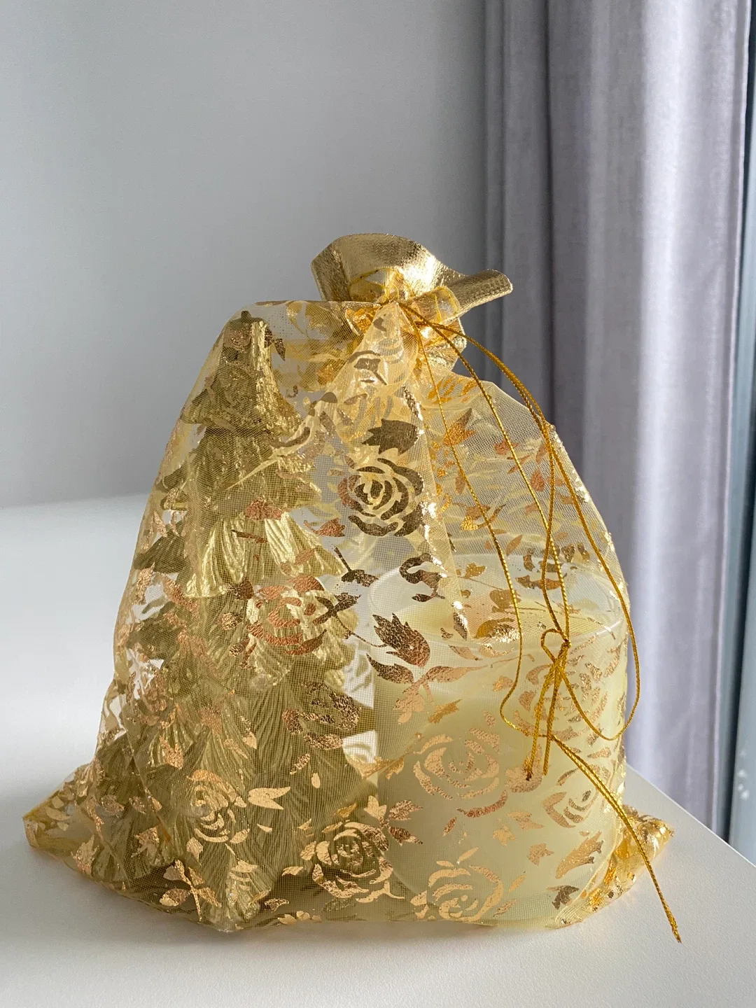 Rose Quartz Crystal Embedded & Christmas Tree Candle - Set of 2 image indicator(2)