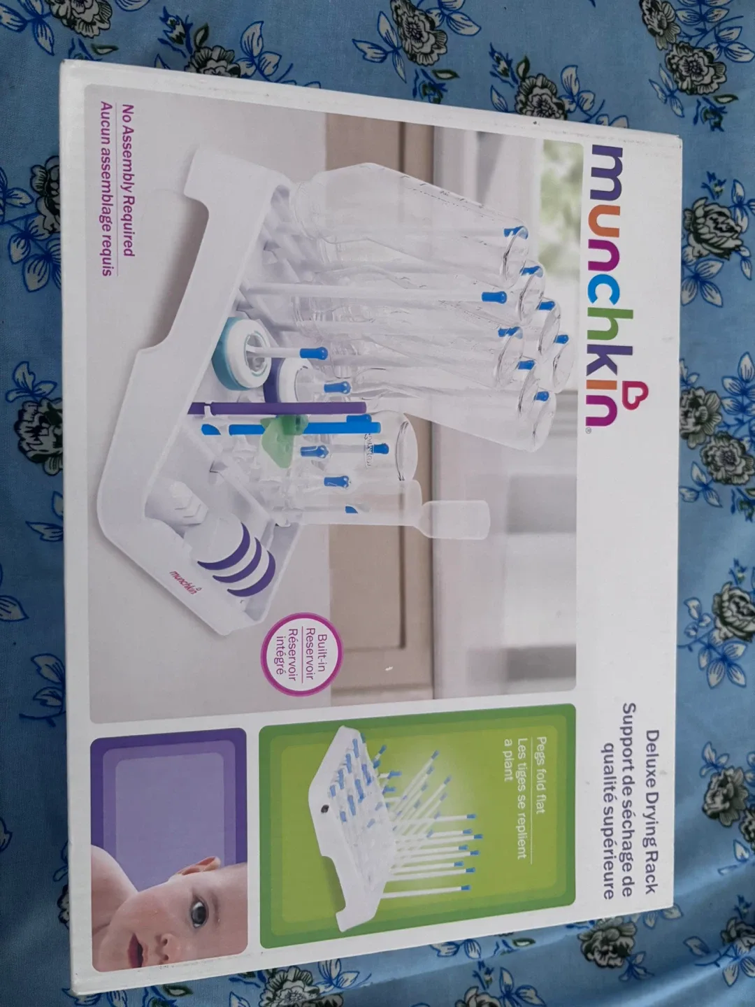 Munchkin Deluxe Drying Rack & Fisher-Price Grooming Kit image indicator(2)