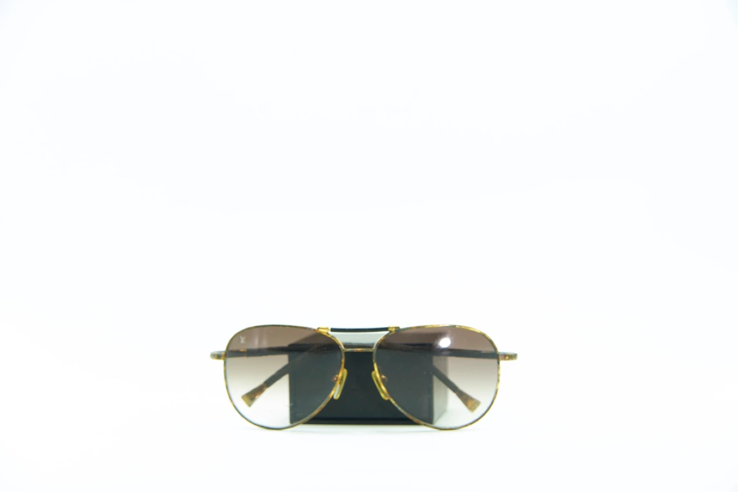 Louis Vuitton Aviator Sunglasses